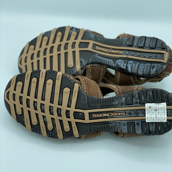 Ladies sketcher sandals - Picture 2 of 4